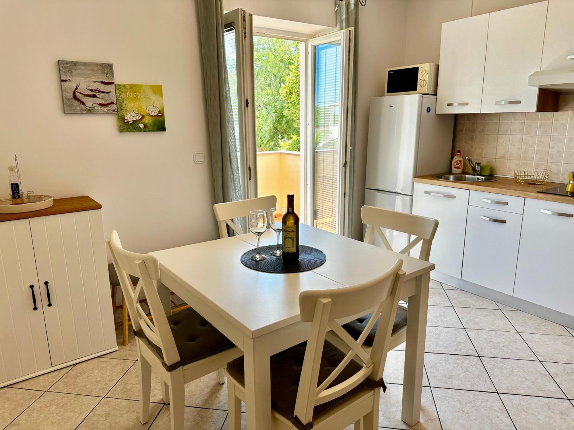 Apartments Vojvoda ポレッチ エクステリア 写真