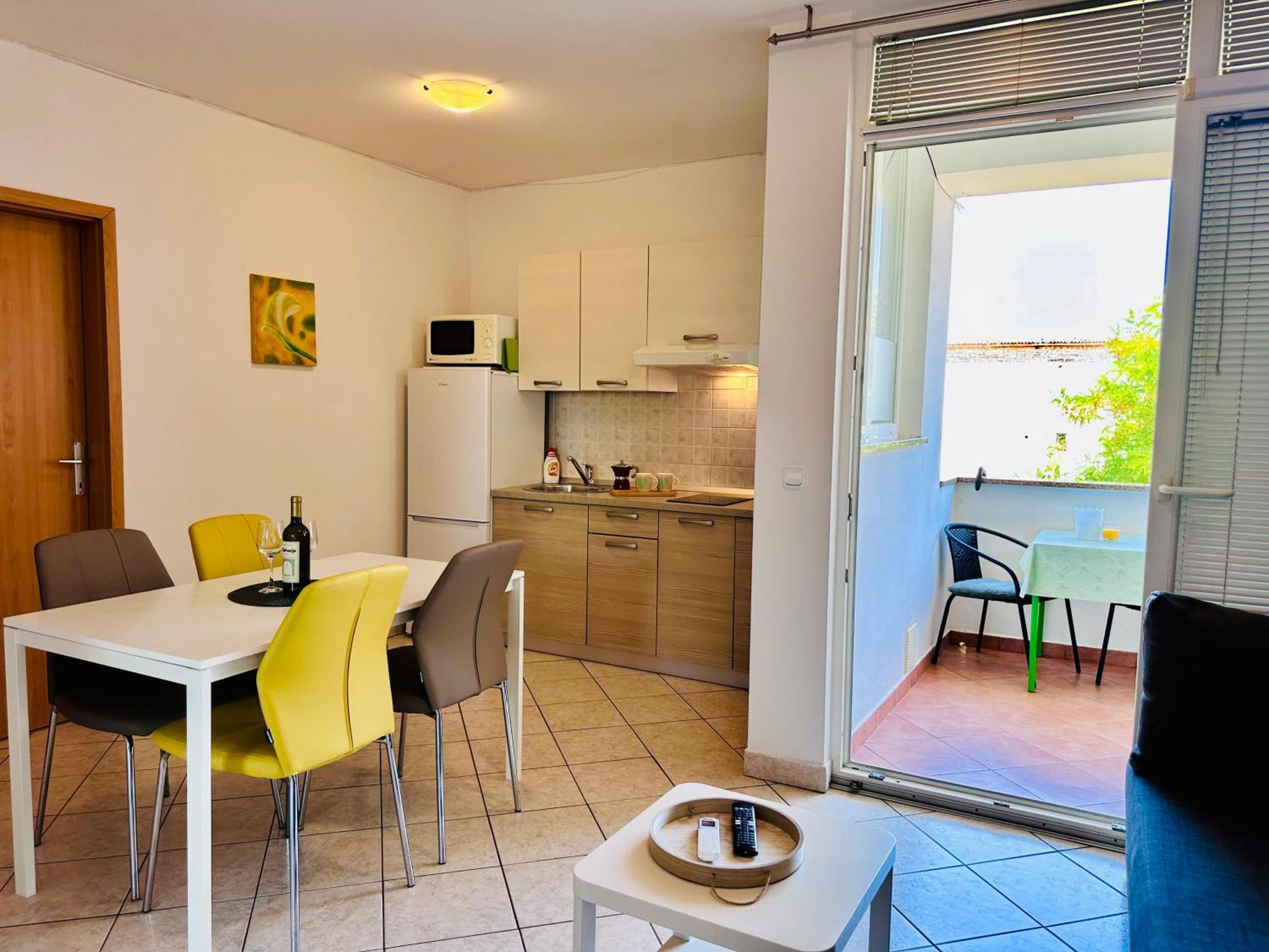 Apartments Vojvoda ポレッチ エクステリア 写真